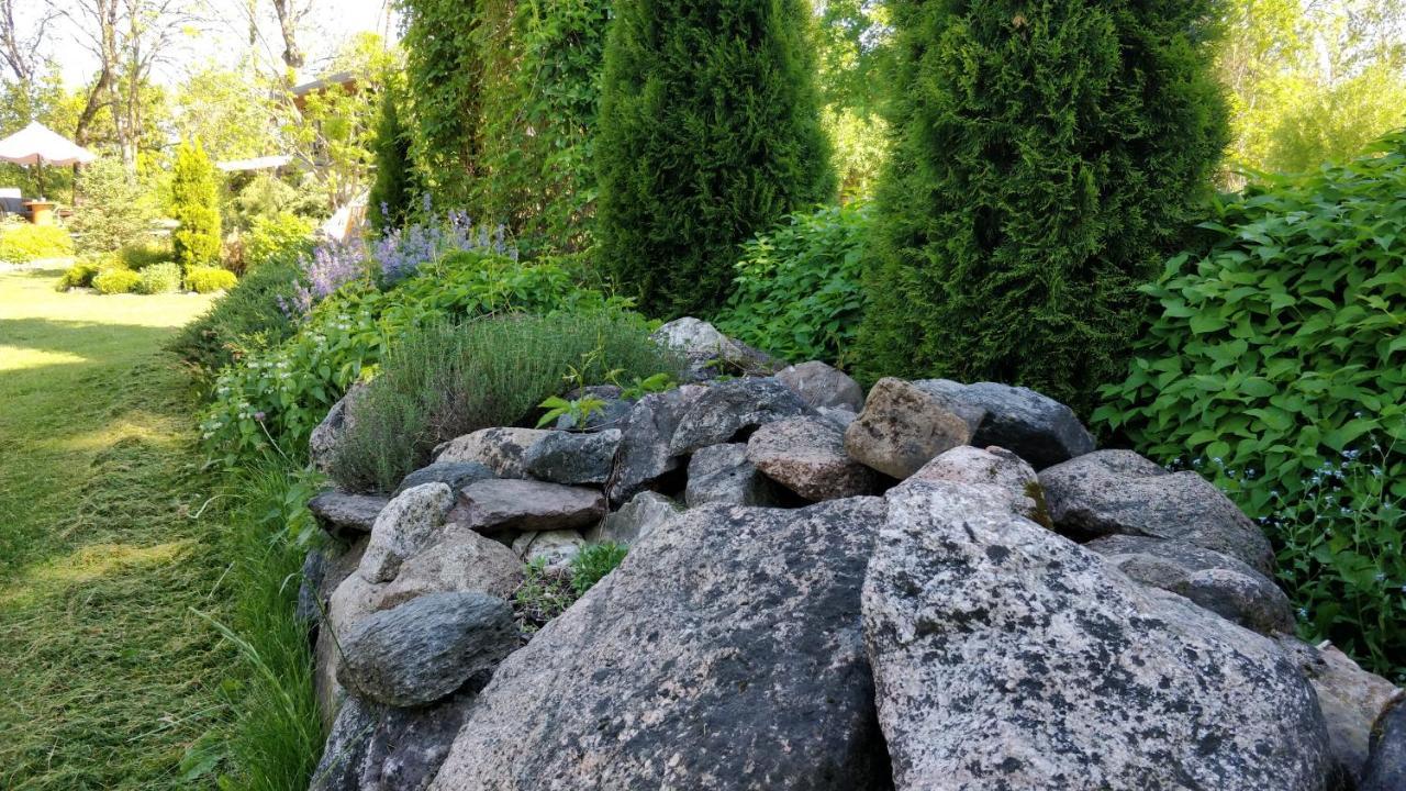 Uneallika Puhkemaja-Kuelalistemaja Pae Exterior foto